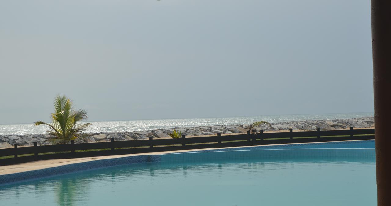 Elmina Bay Resort Extérieur photo