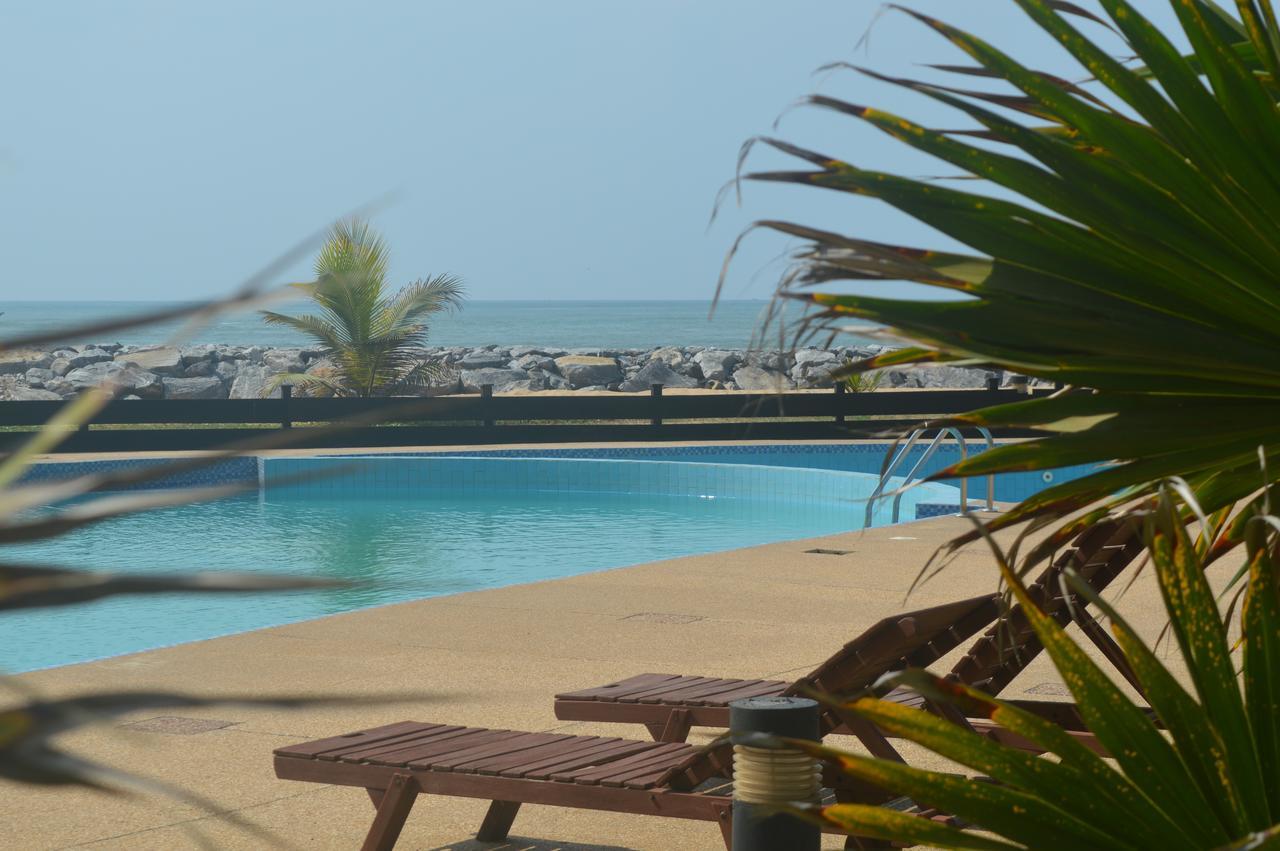 Elmina Bay Resort Extérieur photo